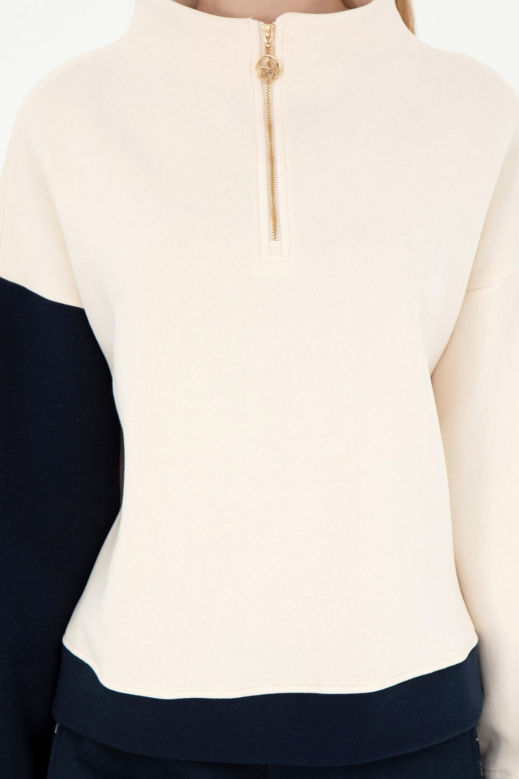 Женский кремовый свитшот Неожиданная скидка в корзине - U.s. polo assn фото 6