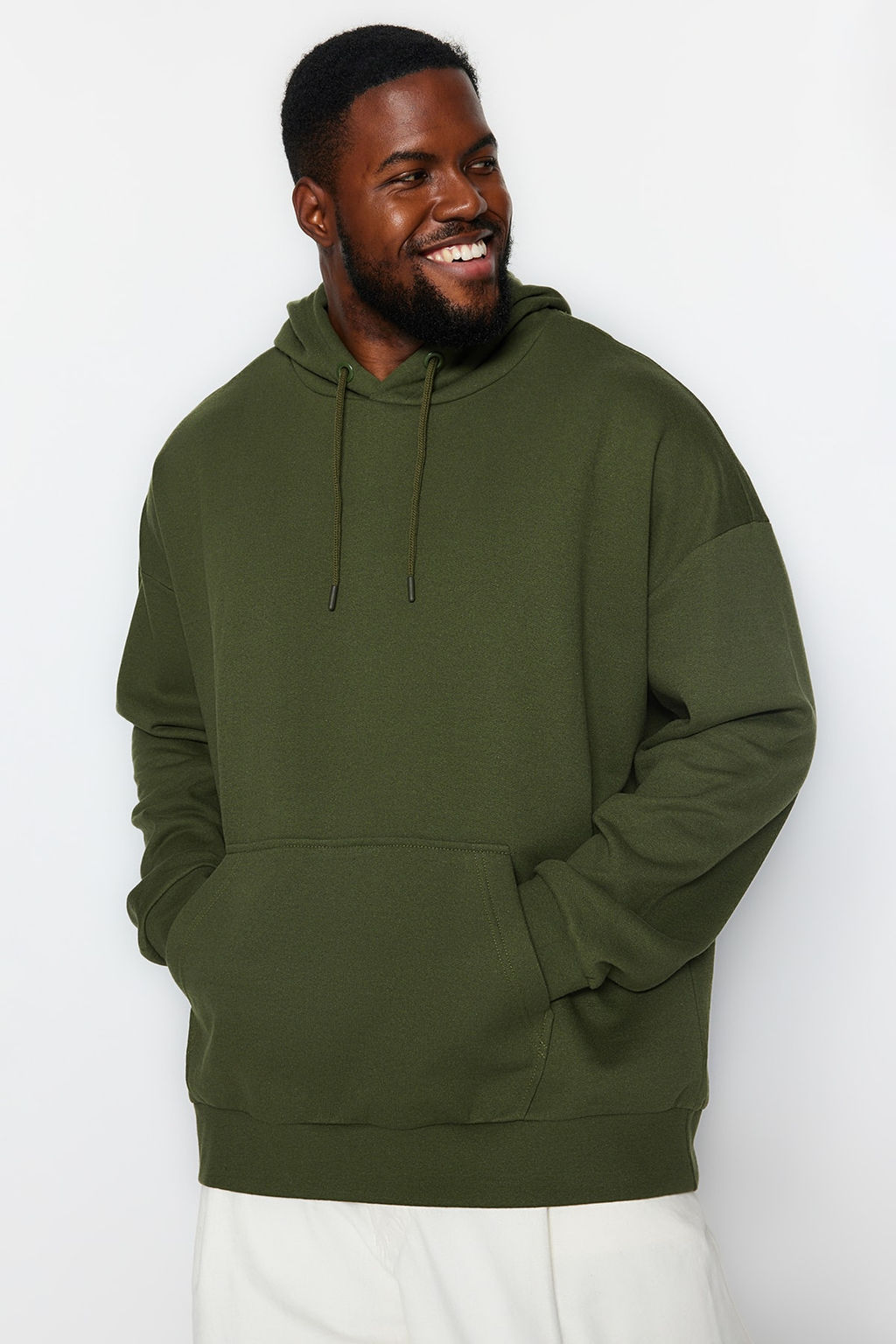 TRENDYOL MAN Siyah Buyuk Beden apusonlu Oversize/Genis Kesim Ici Polar/S?cak Tutan Sweatshirt TMNAW24AO00013 - Trendyolmilla фото 16