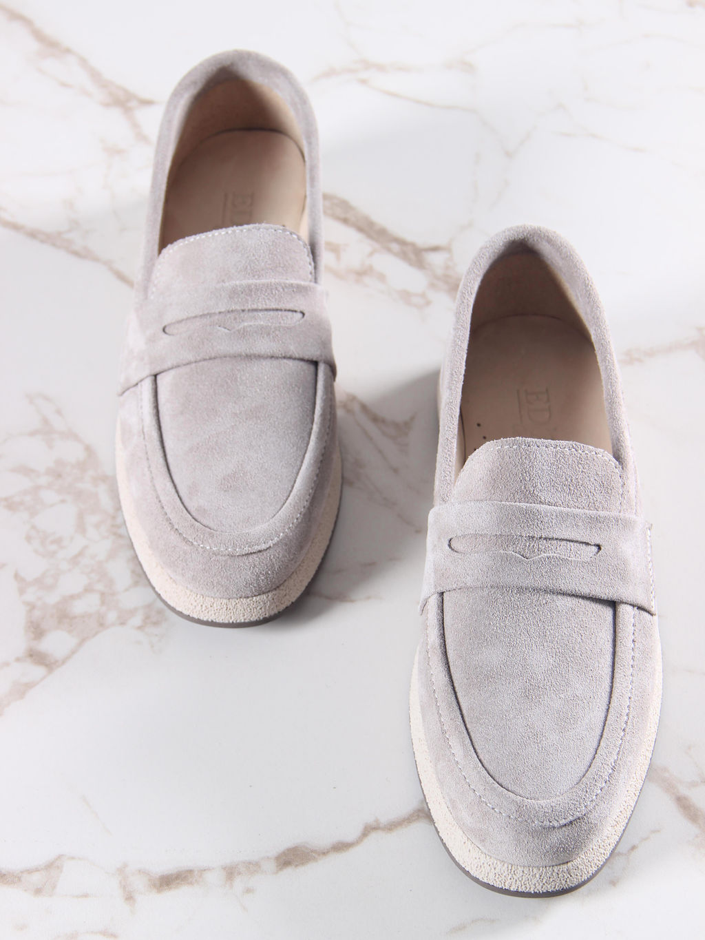 Лоферы EDART 177.1607 be. каменный замша