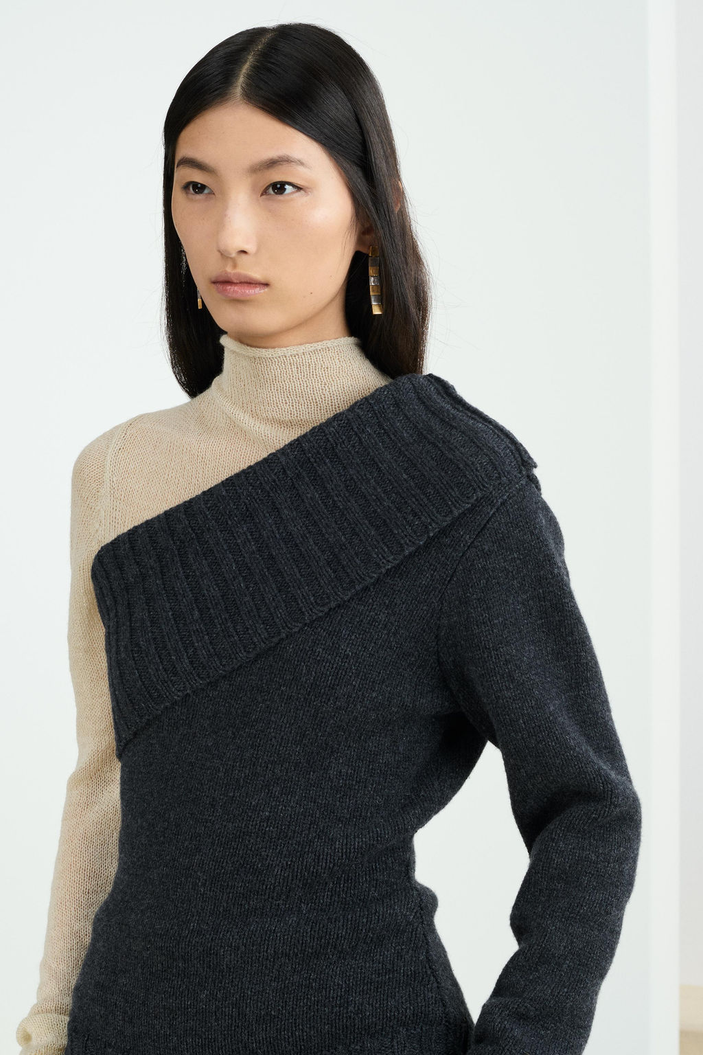 SMMTRC SLV KNT SWTR - Zara фото 3