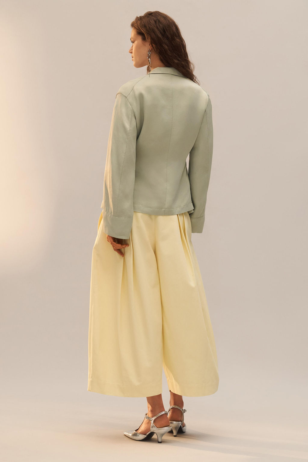 ZAPATO TAC?N LENTEJUELAS LIMITED EDITION / Gris - Zara фото 4