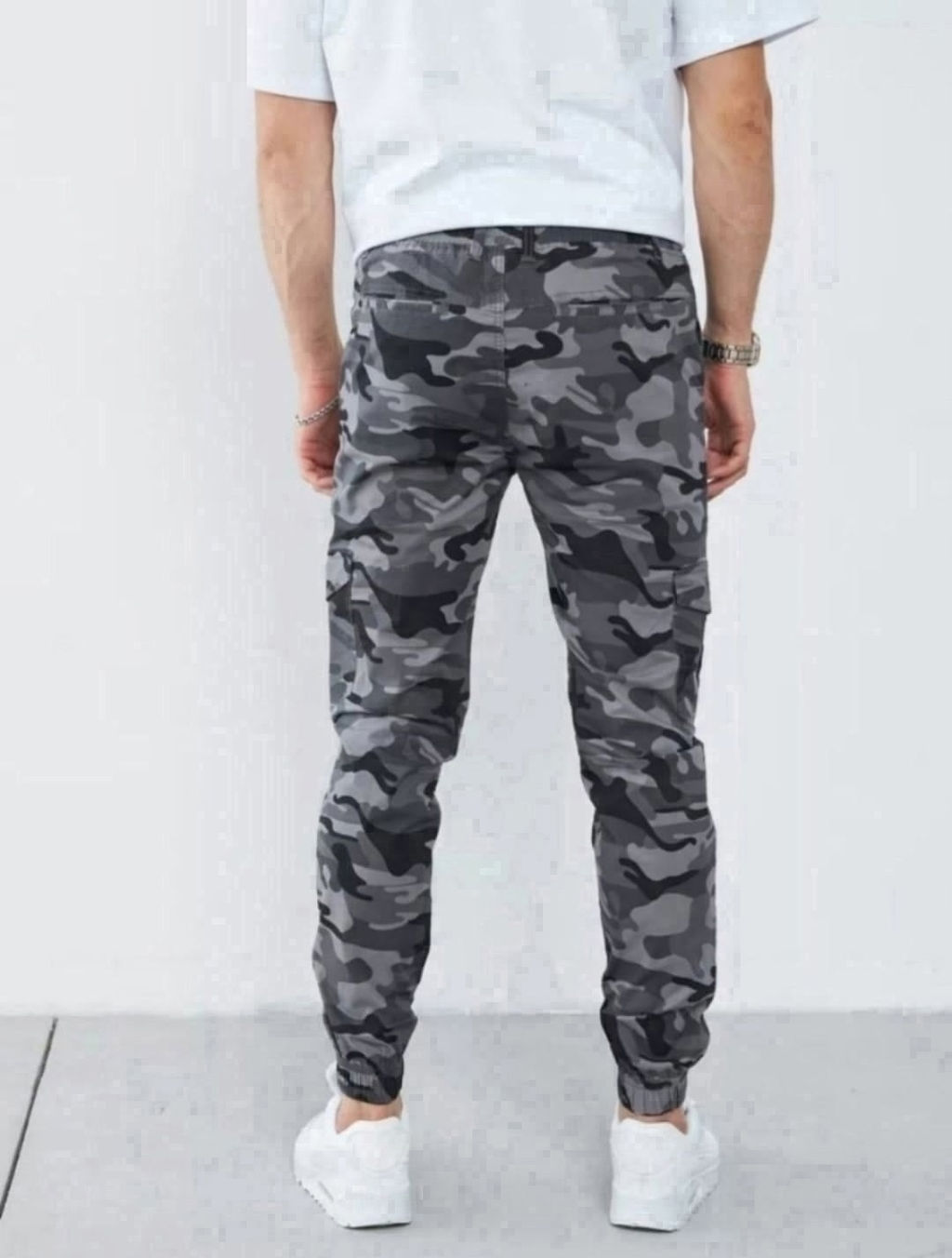 Джоггеры мужские