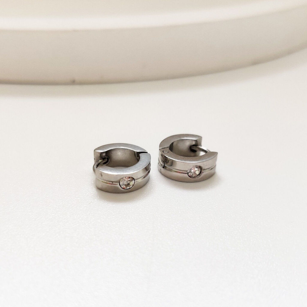 Серьги из стали