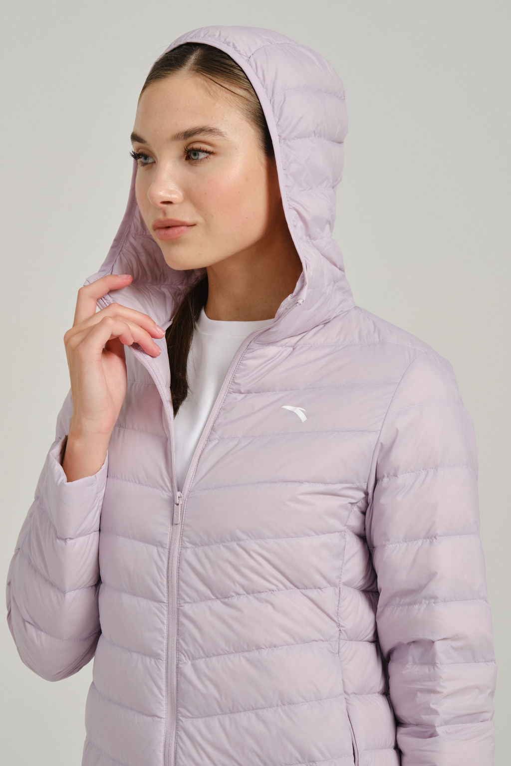 Пуховик лёгкий с капюшоном Фиолетовый - Anta фото 5