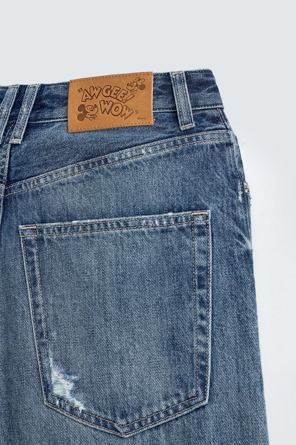 MID-WAIST BAGGY FIT JEANS HARRY LAMBERT FOR ZARA X DISNEY  фото 5