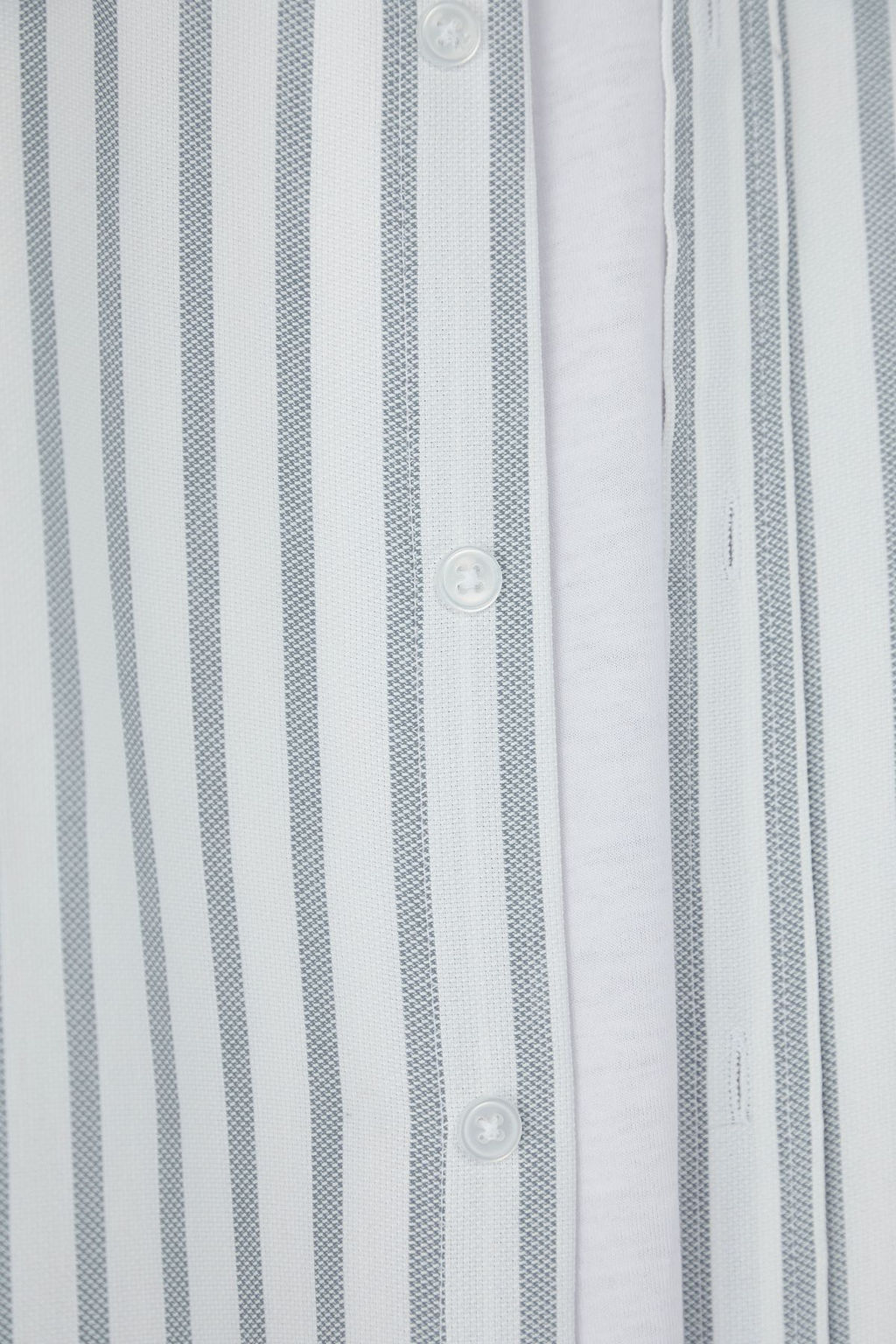 TRENDYOL MAN Gri-Mavi Regular Fit Cizgili Oxford Kolay Utulenebilir Erkek Gomlek TMNSS25GO00078 - Trendyolmilla фото 5