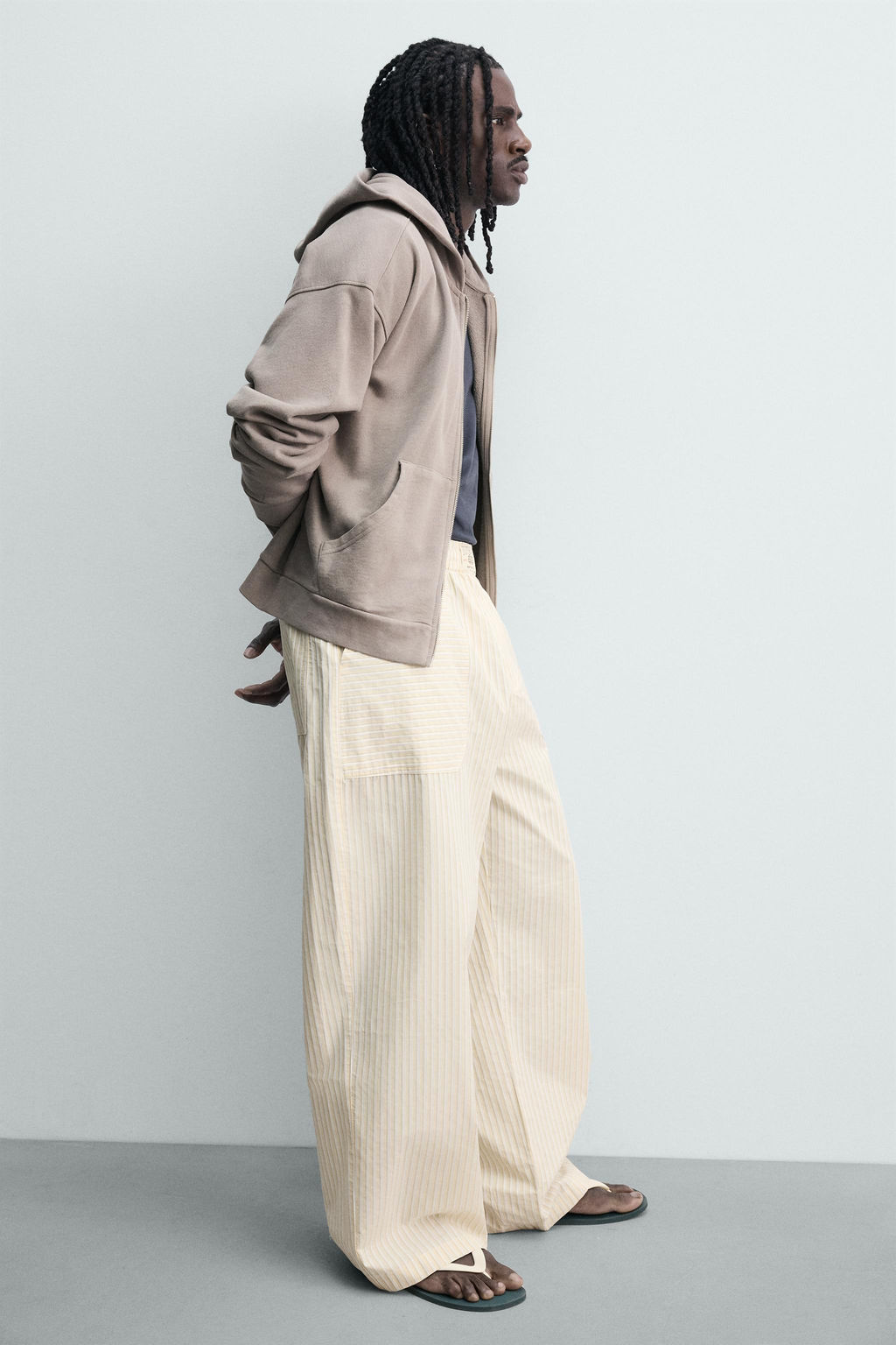 PANTAL?N RELAXED FIT RAYAS CONTRASTE / Rayas