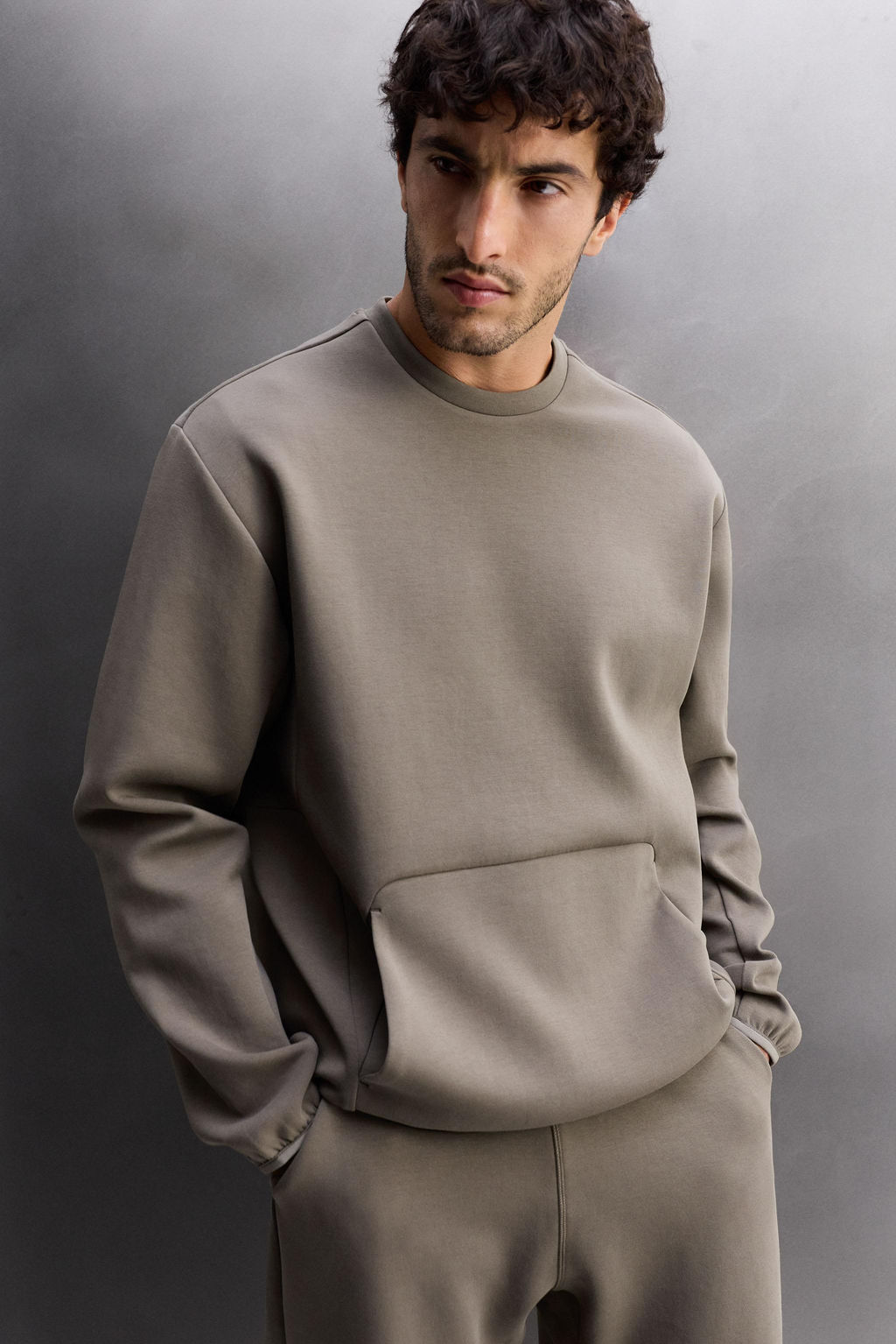 TECHNICAL CREW NECK SWEATSHIRT - Zara фото 7