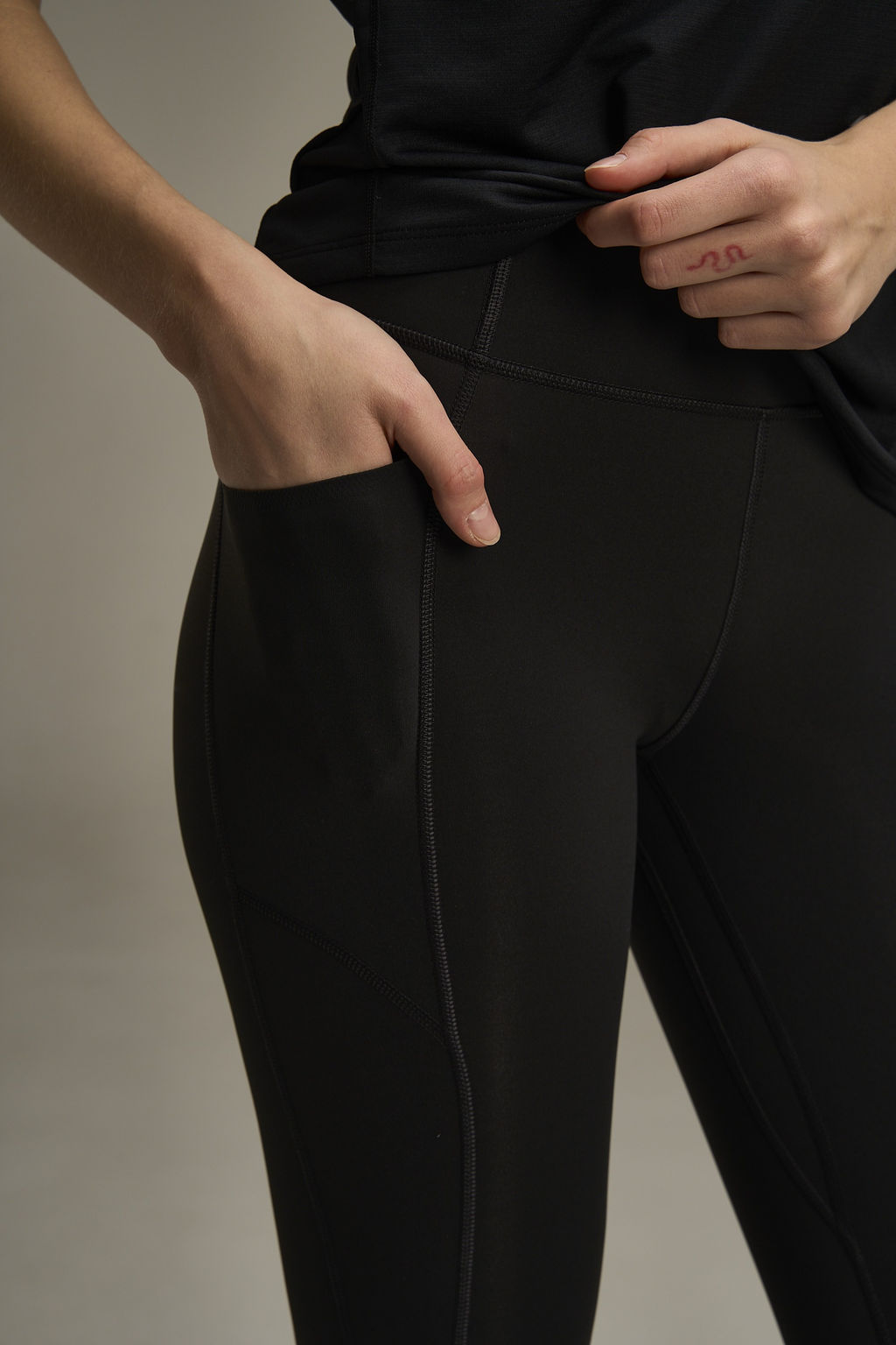 Легинсы Черный ANTA PRO Tight Ankle Pants