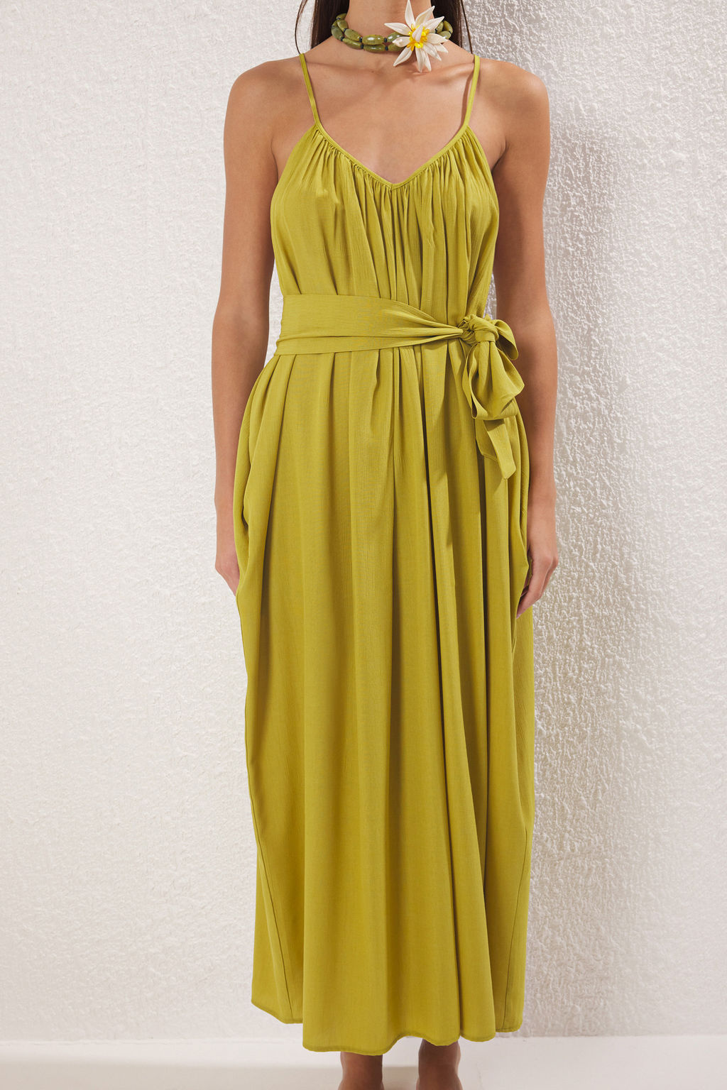 Koyu Yag Yesili Dokuma Buzgulu Maxi Plaj Elbise TBESS25EL00086