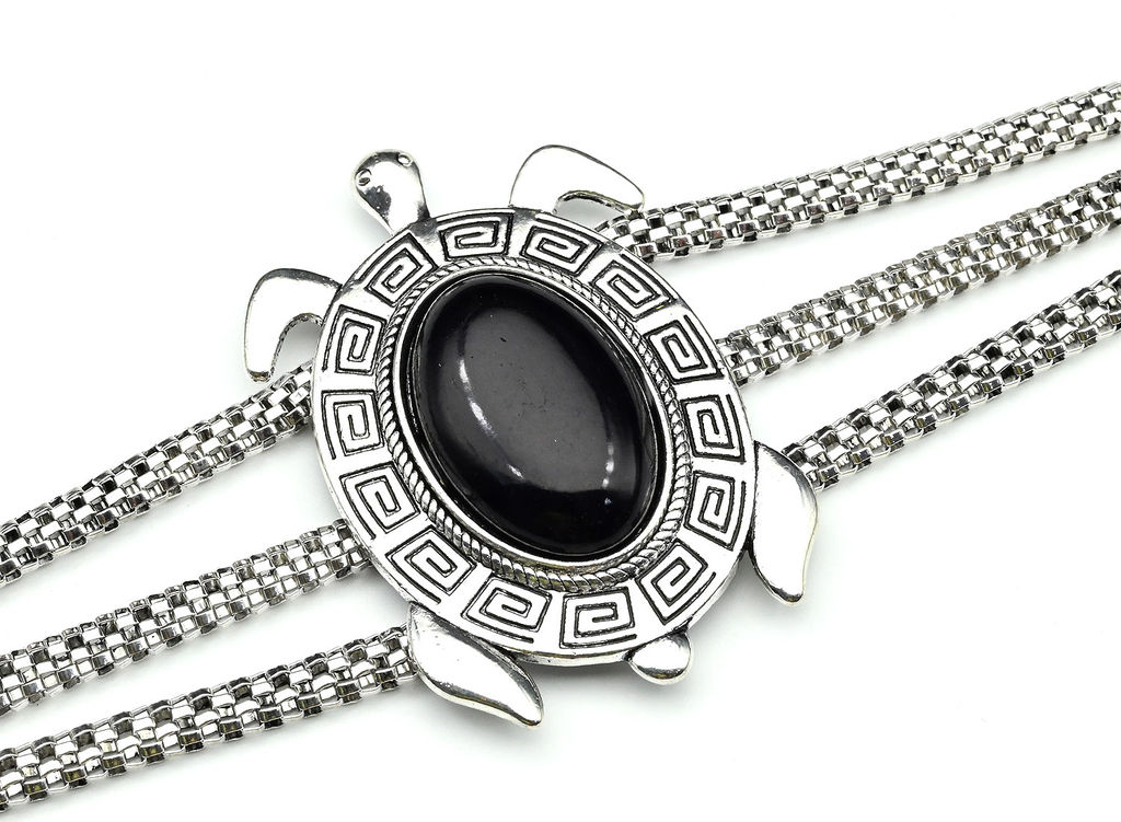 Браслет на металлической основе Черепаха с агатом черным (имитация), 21см - Радуга камня фото 2