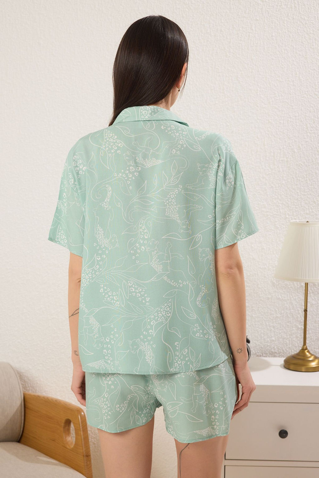 Trendyolmilla Mint Hayvan Desenli Viskon Sortlu Dokuma Pijama Tak?m? THMSS25PT00315  фото 4