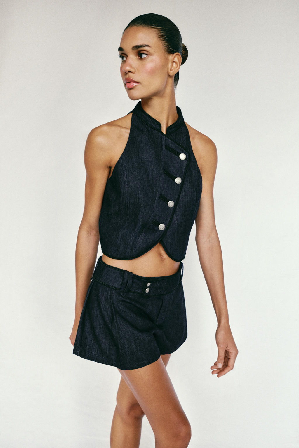 CHALECO HALTER VIVOS CONTRASTE / ?ndigo - Zara фото 7