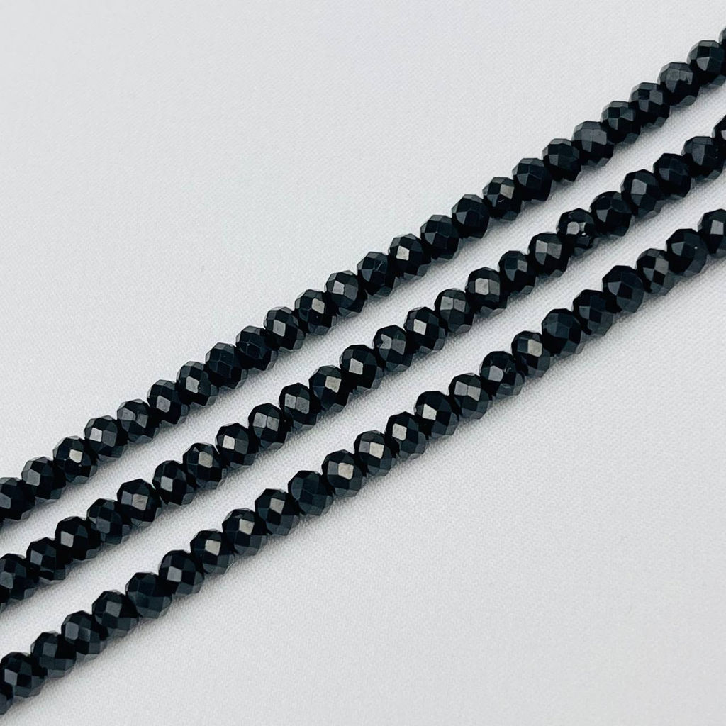 Бусины для рукоделия из Шпинели черной 39 см