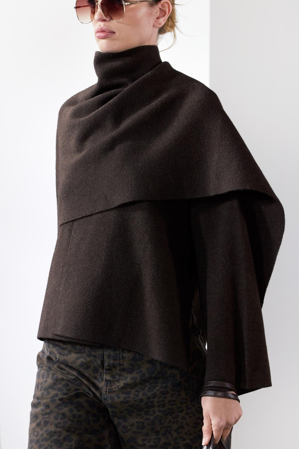 SHORT KNITTED COAT WITH SCARF - Zara фото 4