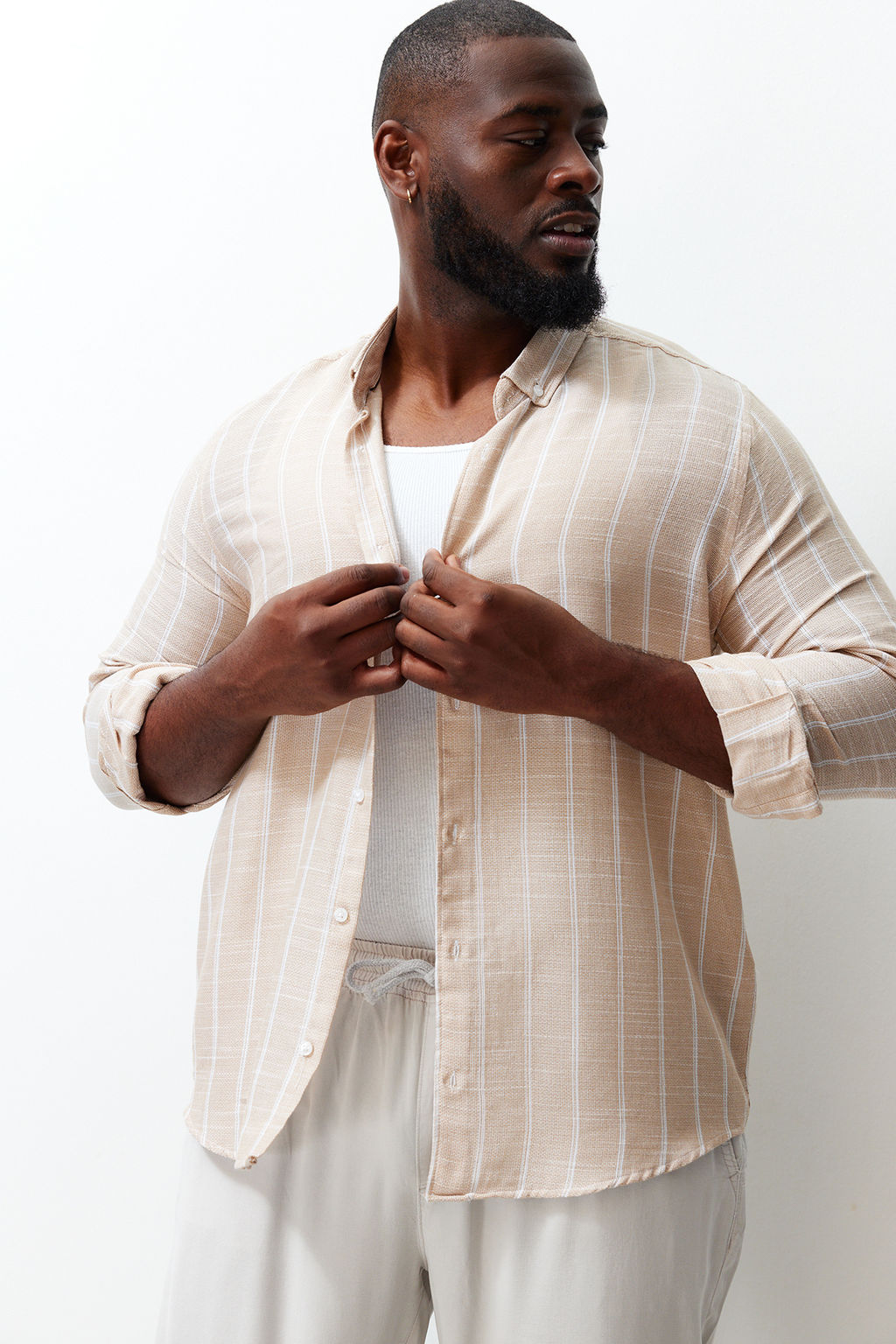 Tas Regular Fit Rahat Dugmeli Yaka Cizgili Buyuk Beden Gomlek TMNSS23GO00095 - Trendyolmilla фото 5