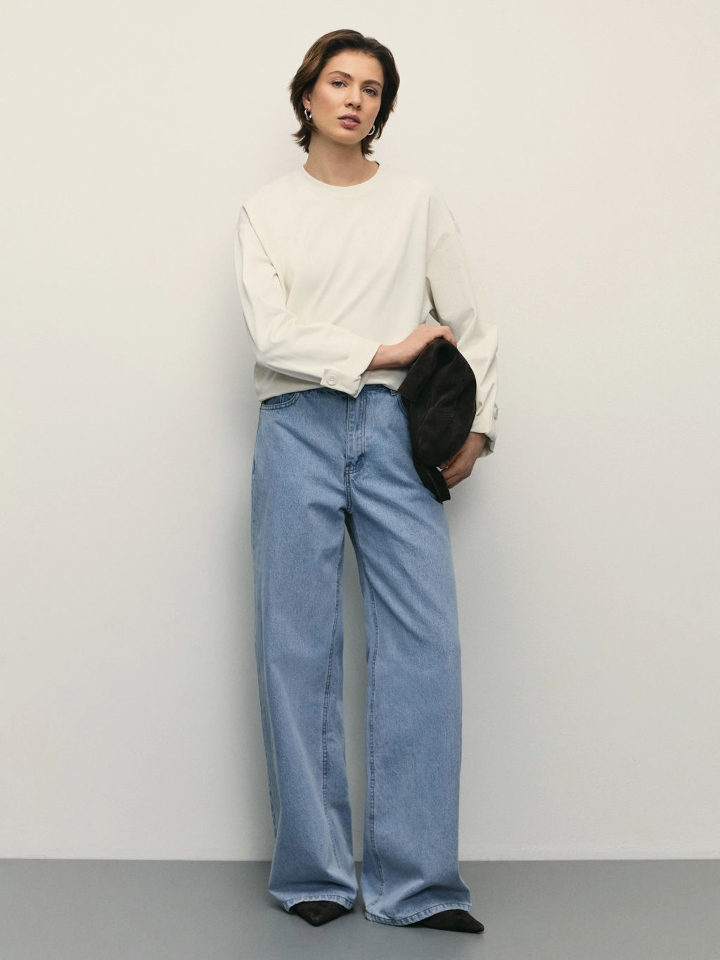 Лонгслив из хлопка с патами на рукавах / Zarina  фото 2