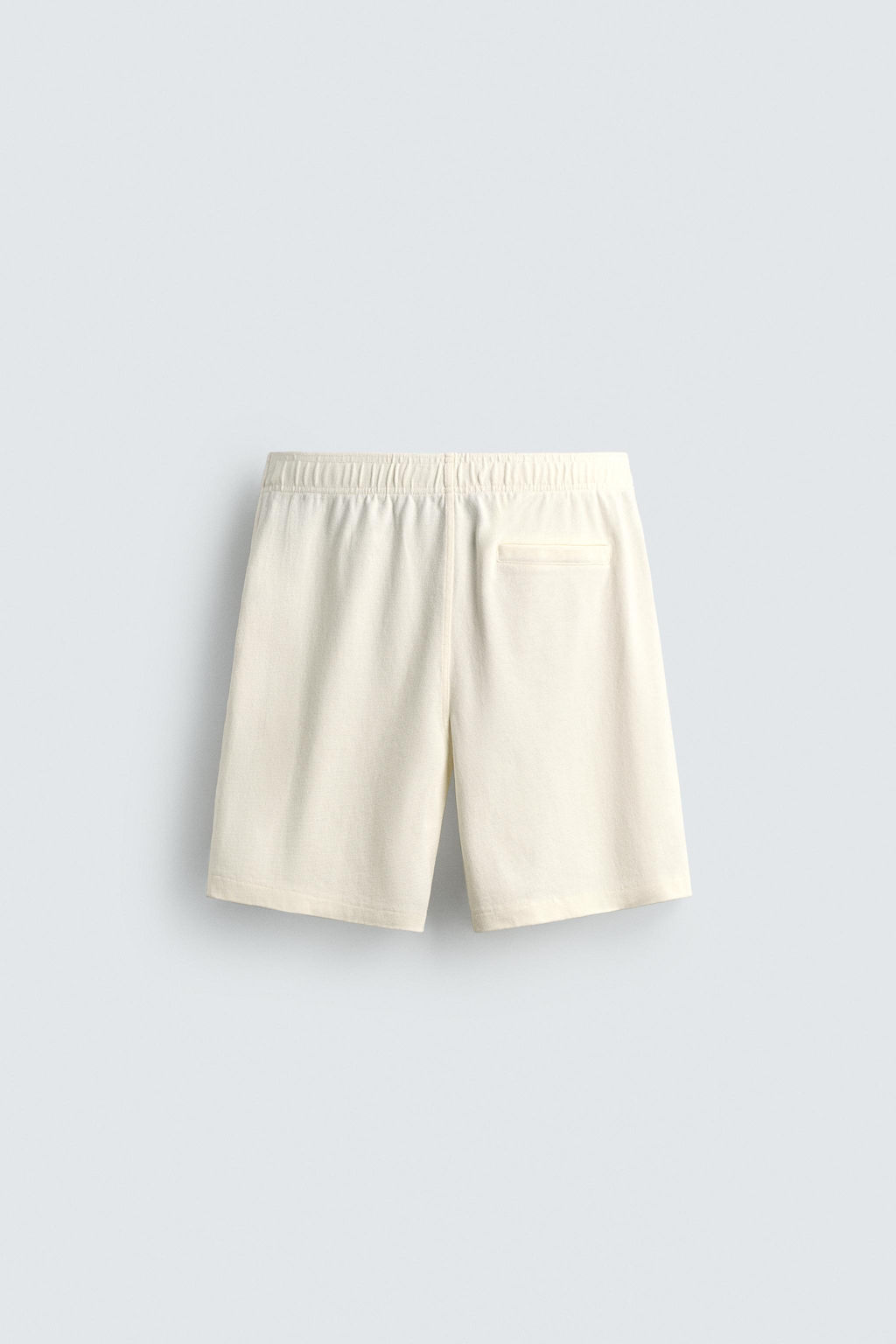BERMUDA JOGGER REGULAR FIT / Blanco roto
