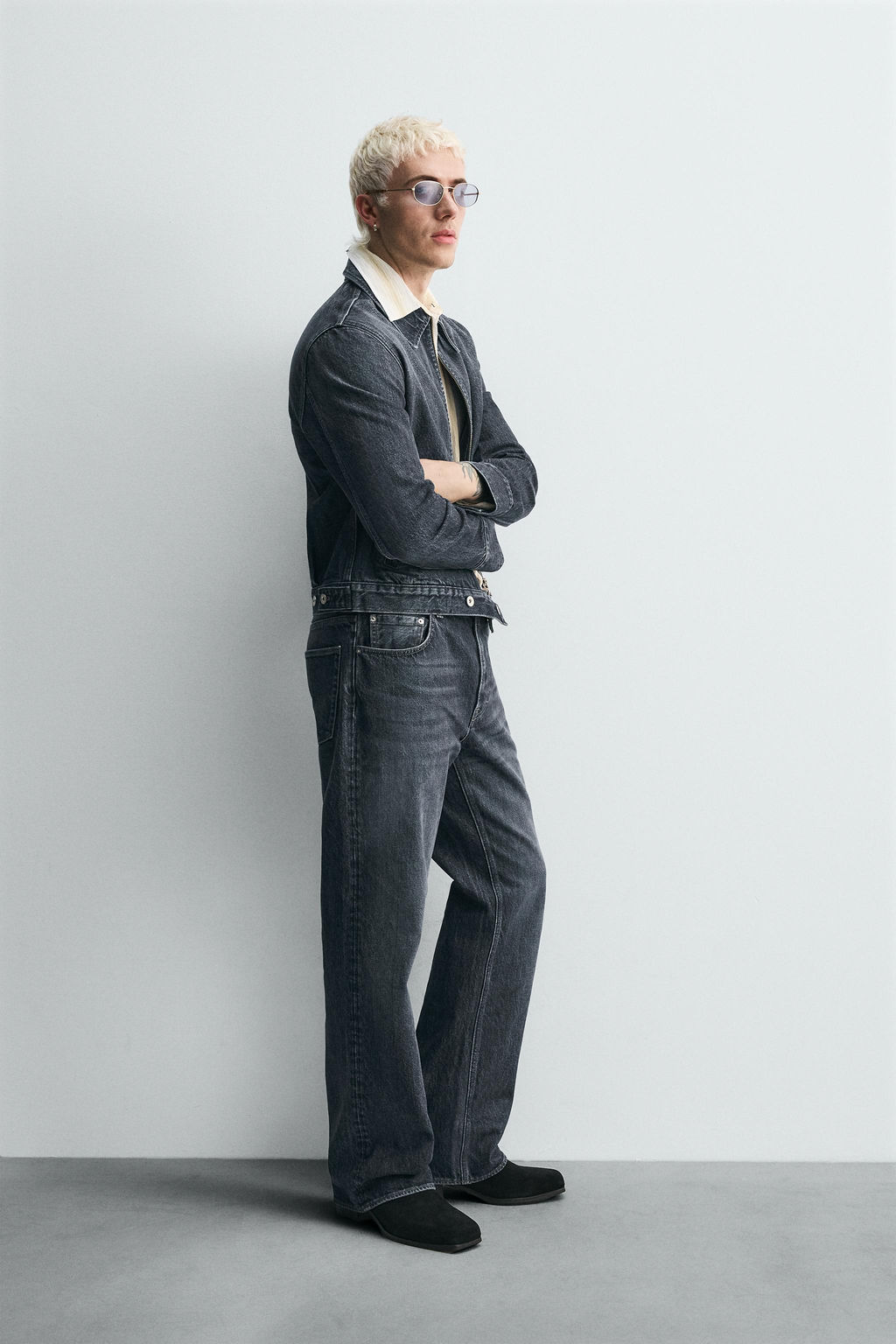 FLARE FIT JEANS LIMITED EDITION