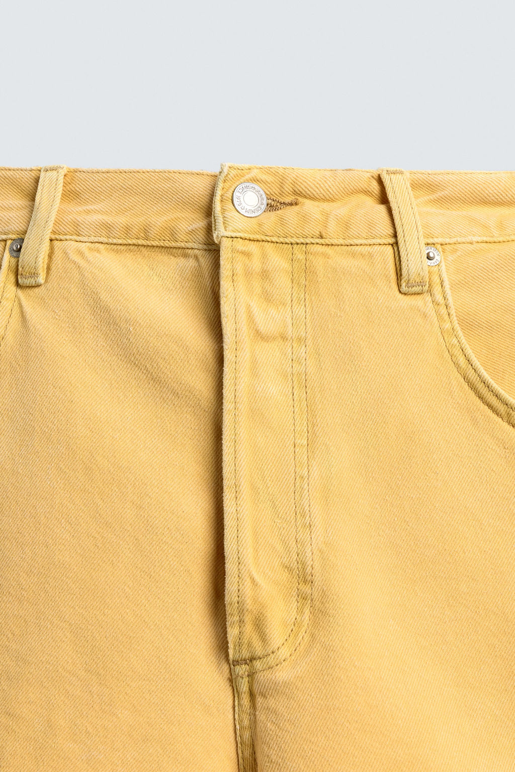 BERMUDA DENIM RELAXED FIT COLOR / Amarillo - Zara фото 9