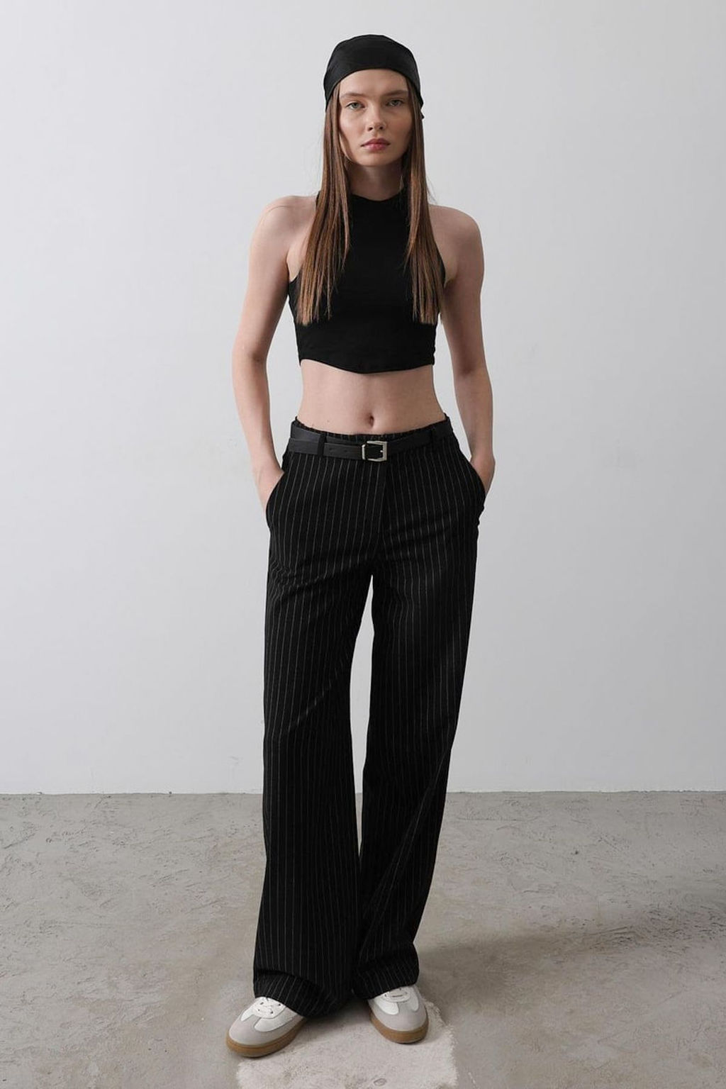 Siyah Kemerli Cizgili Wide Leg/Genis Paca Pantolon TWOAW26PL00108