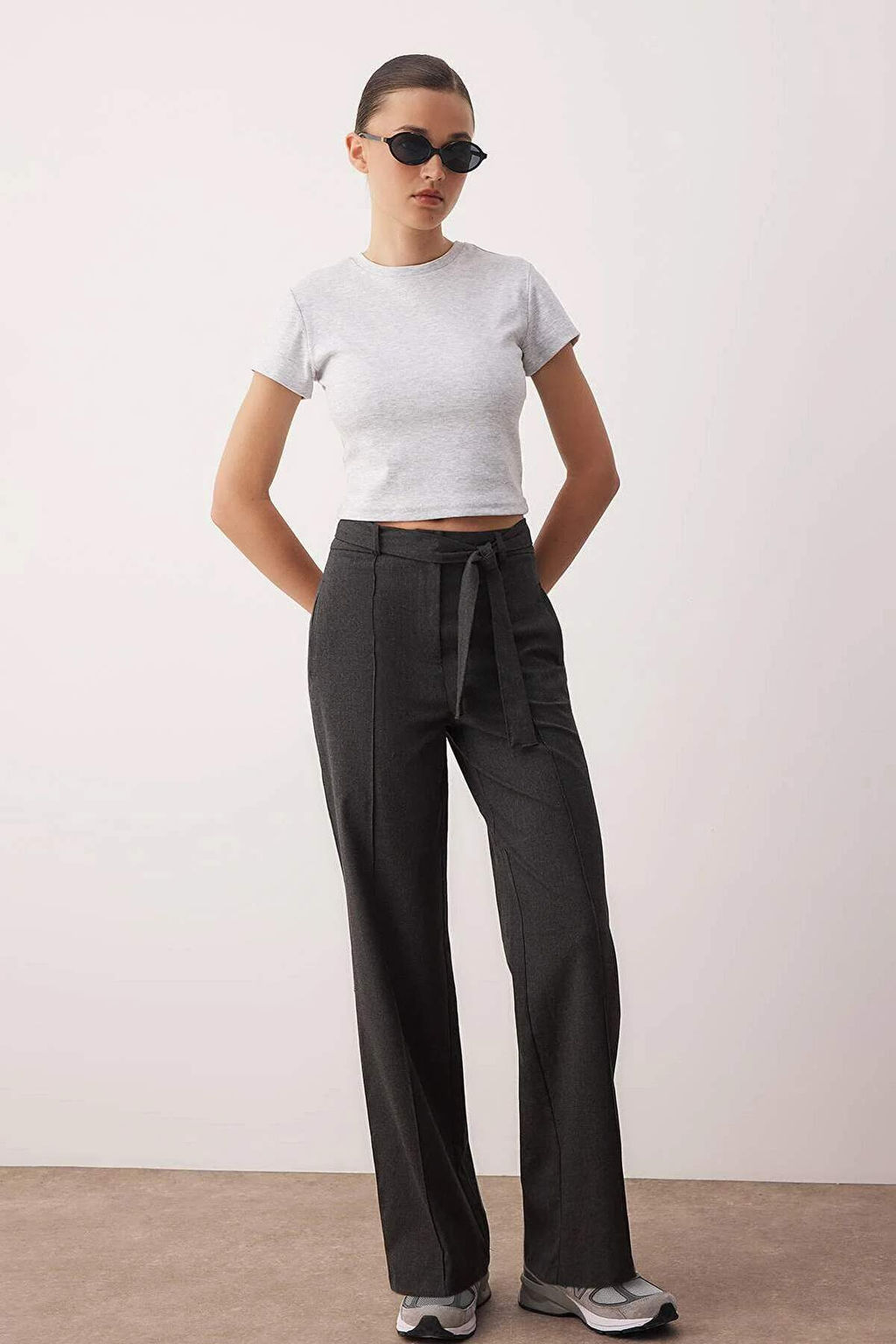 Antrasit Kusakl? Straight/Duz Kesim Nervurlu Kumas Pantolon TWOAW26PL00047