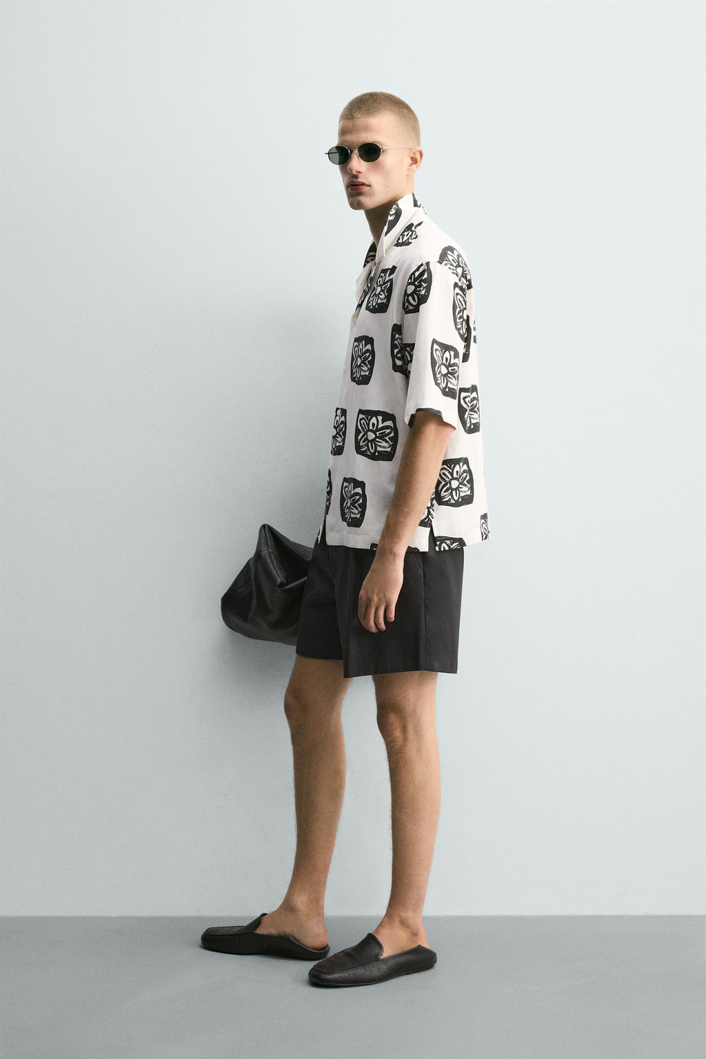 CAMISA RELAXED FIT ESTAMPADO CONTRASTE / Blanco - Zara фото 4