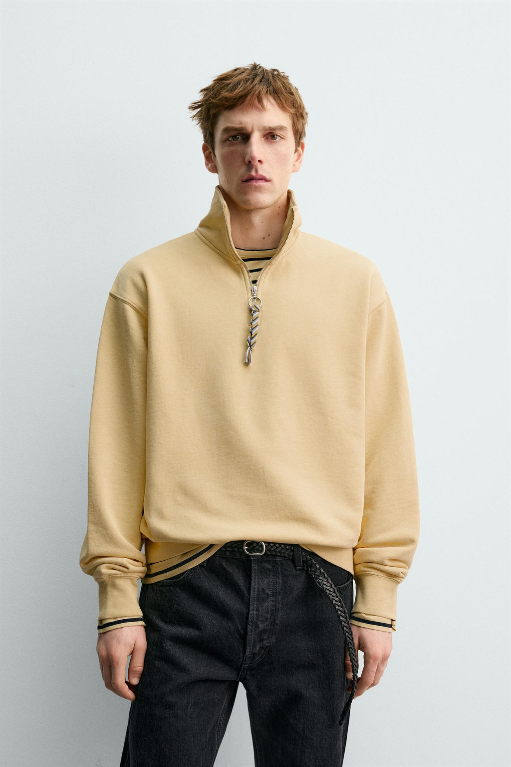 SUDADERA CUELLO CREMALLERA CINTA AARON LEVINE X ZARA / Amarillo  фото 2