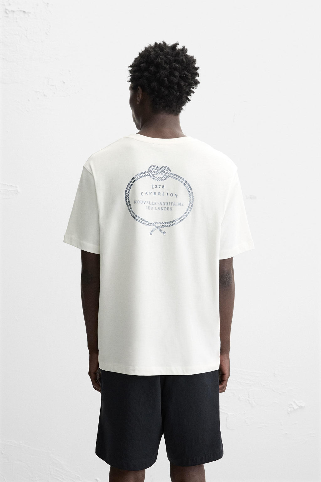 T-SHIRT WITH COMBINED EMBROIDERY - Zara фото 3