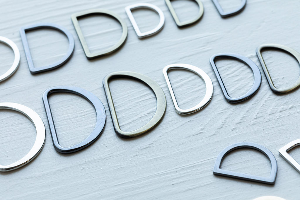 Фурнитура сумочная металл Gamma GH 21/35 Полукольцо литое d 35 мм 10 шт. №06 под черный никель