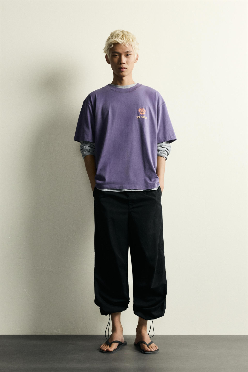 CAMISETA RELAXED FIT ESTAMPADO SOL / Azul claro