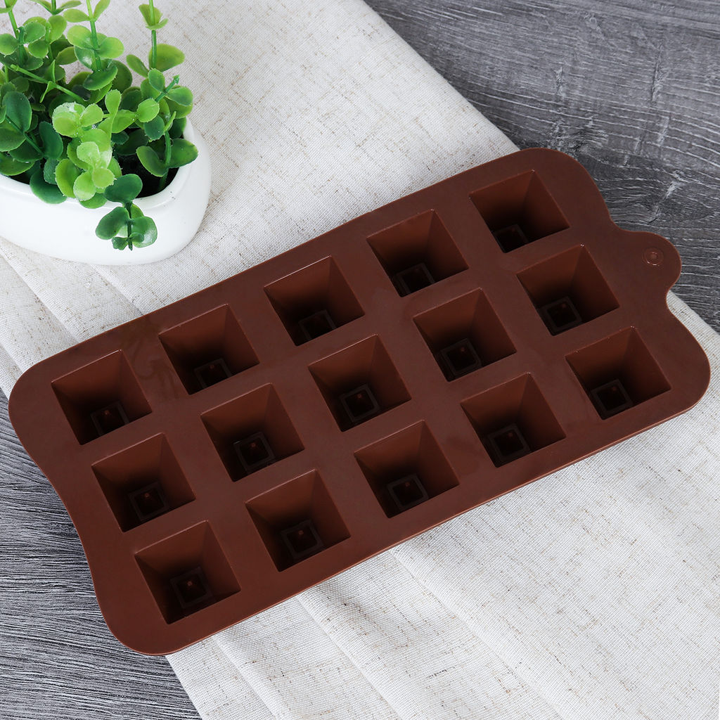 Форма силикон. для льда и конфет 15 ячеек 21*10,3*1,8см арт HL-199 (725982)