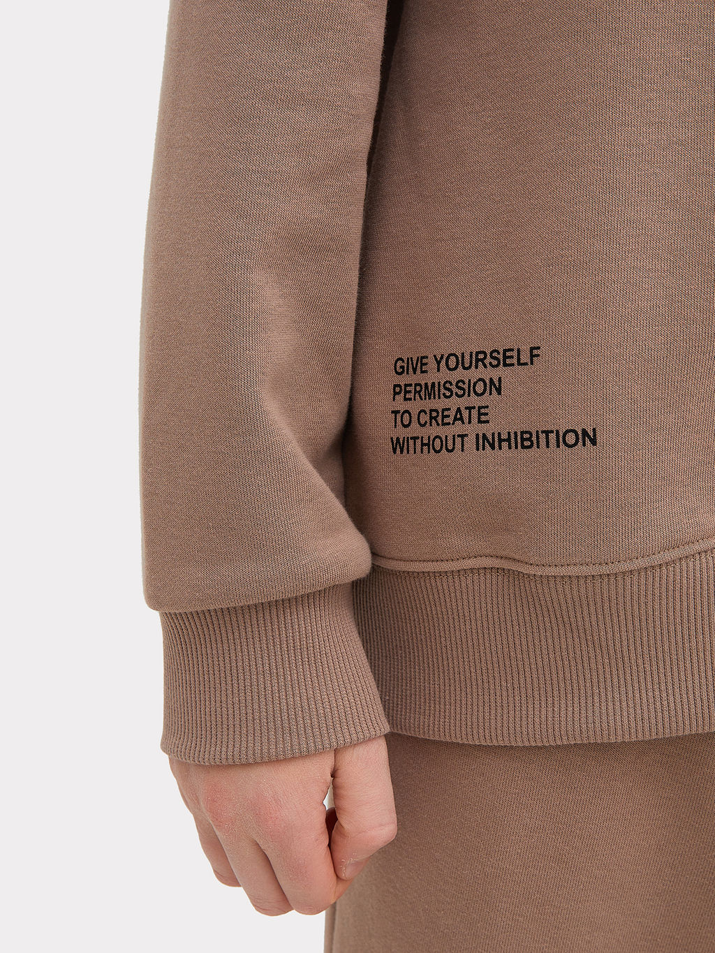 Комплект для мальчиков (джемпер, брюки) в бежевом цвете с печатью - Mark formelle фото 7