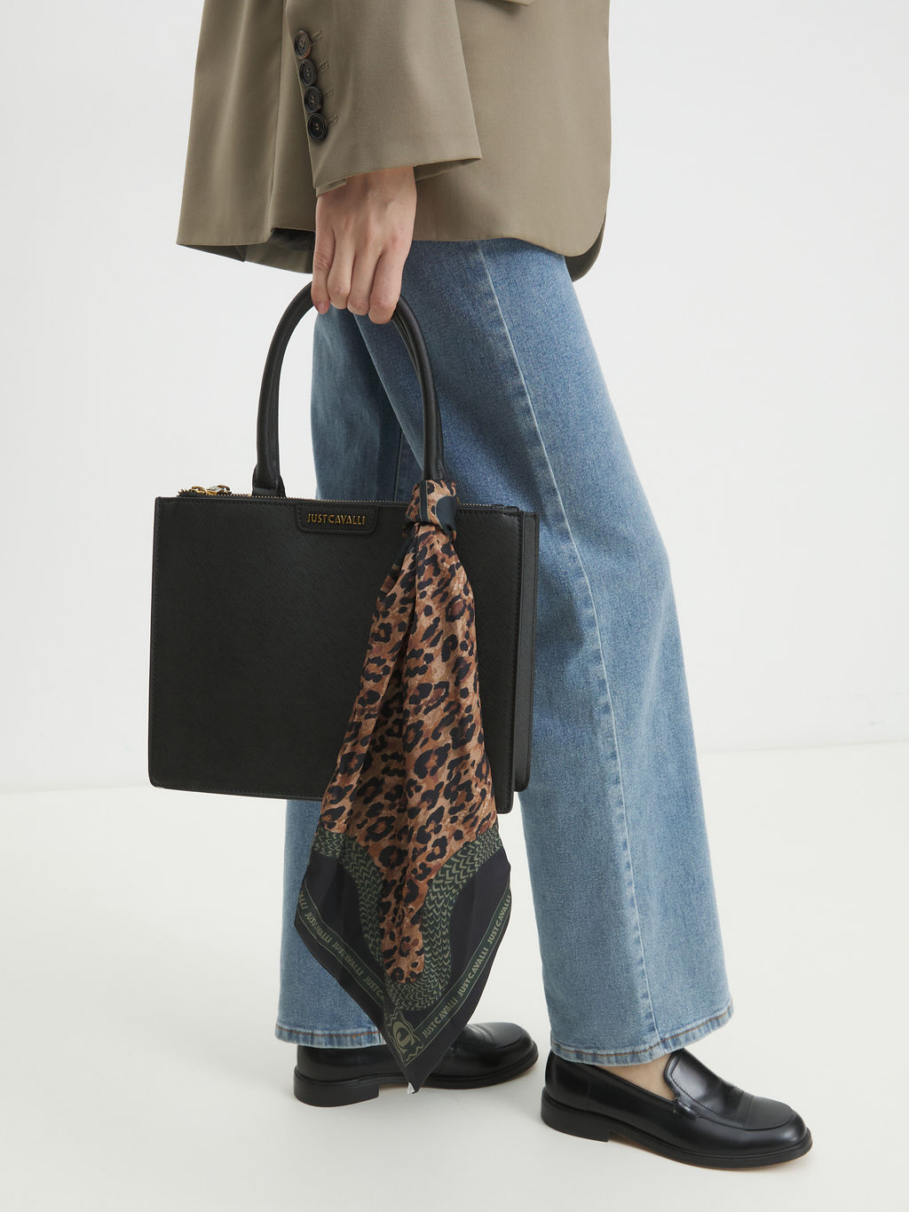 Женский тоут JUST CAVALLI JC FOULARD ICONIC LEOPARD Артикул 4107696, черный фото 5