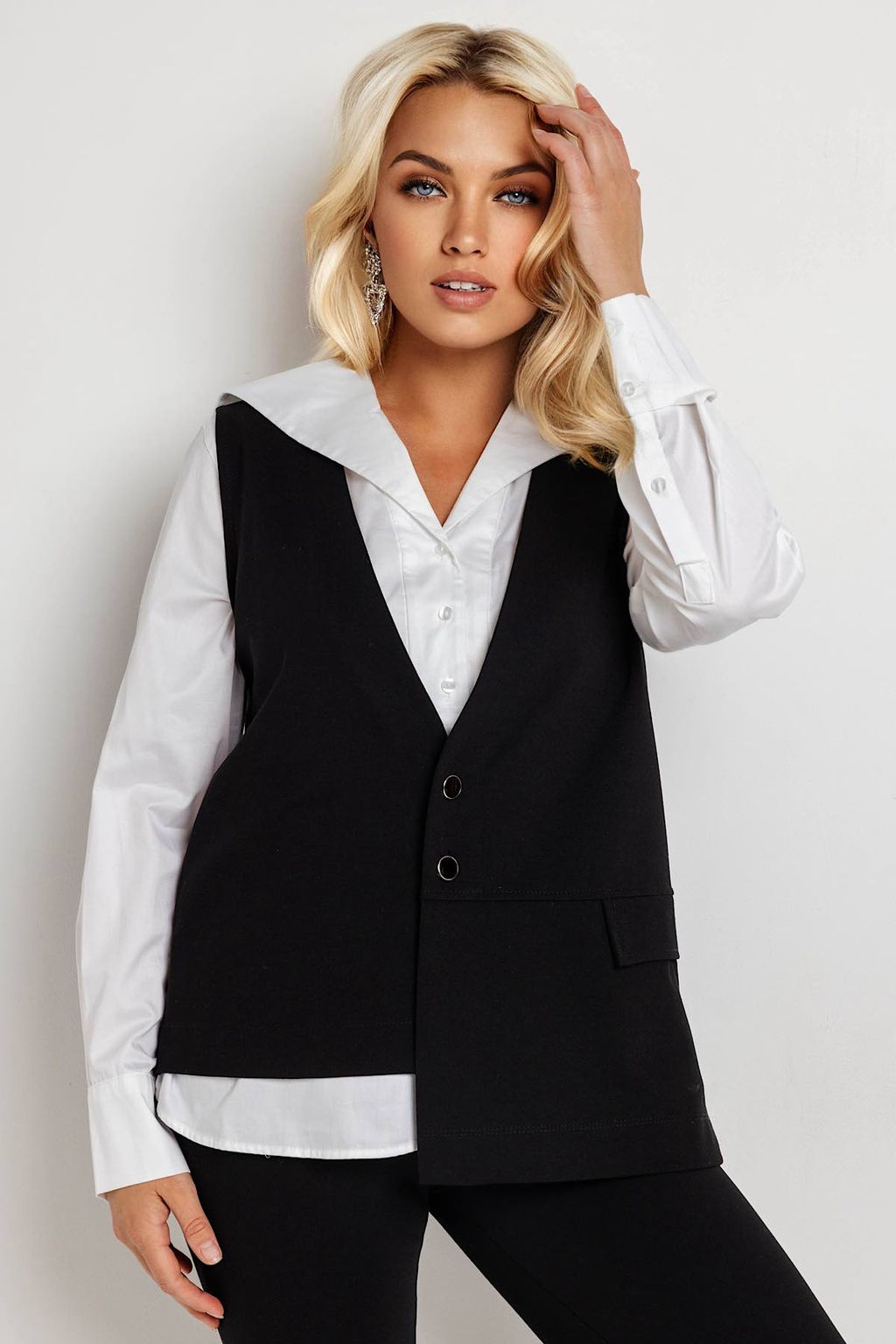 Жилет женский 4489А/01/Черный