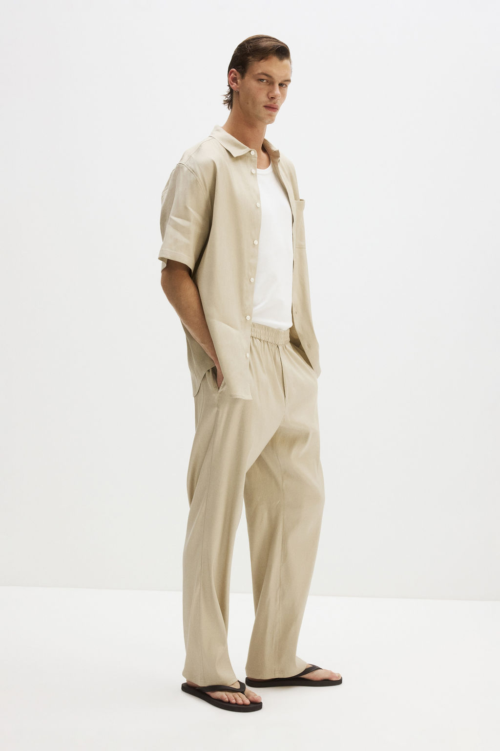 Camisa en mezcla de lino Easy-care Regular Fit - H&m фото 3