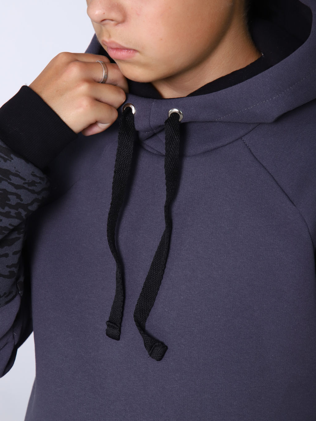 Толстовка "Колор" серый-кмф