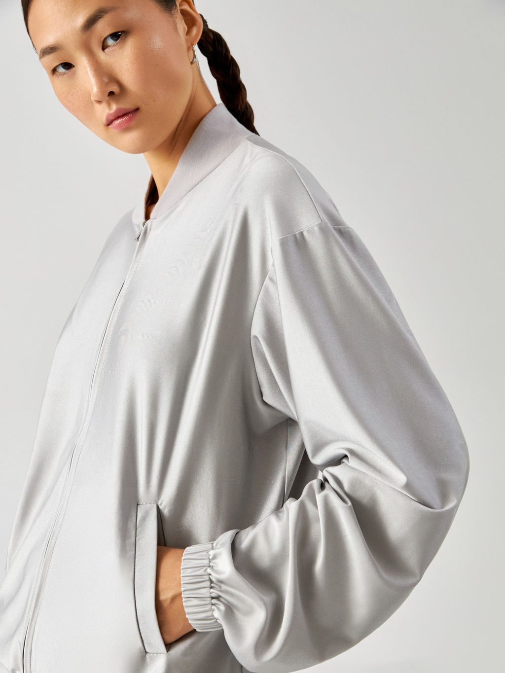 10201000005 Куртка жен. Diana серый - Concept club фото 2