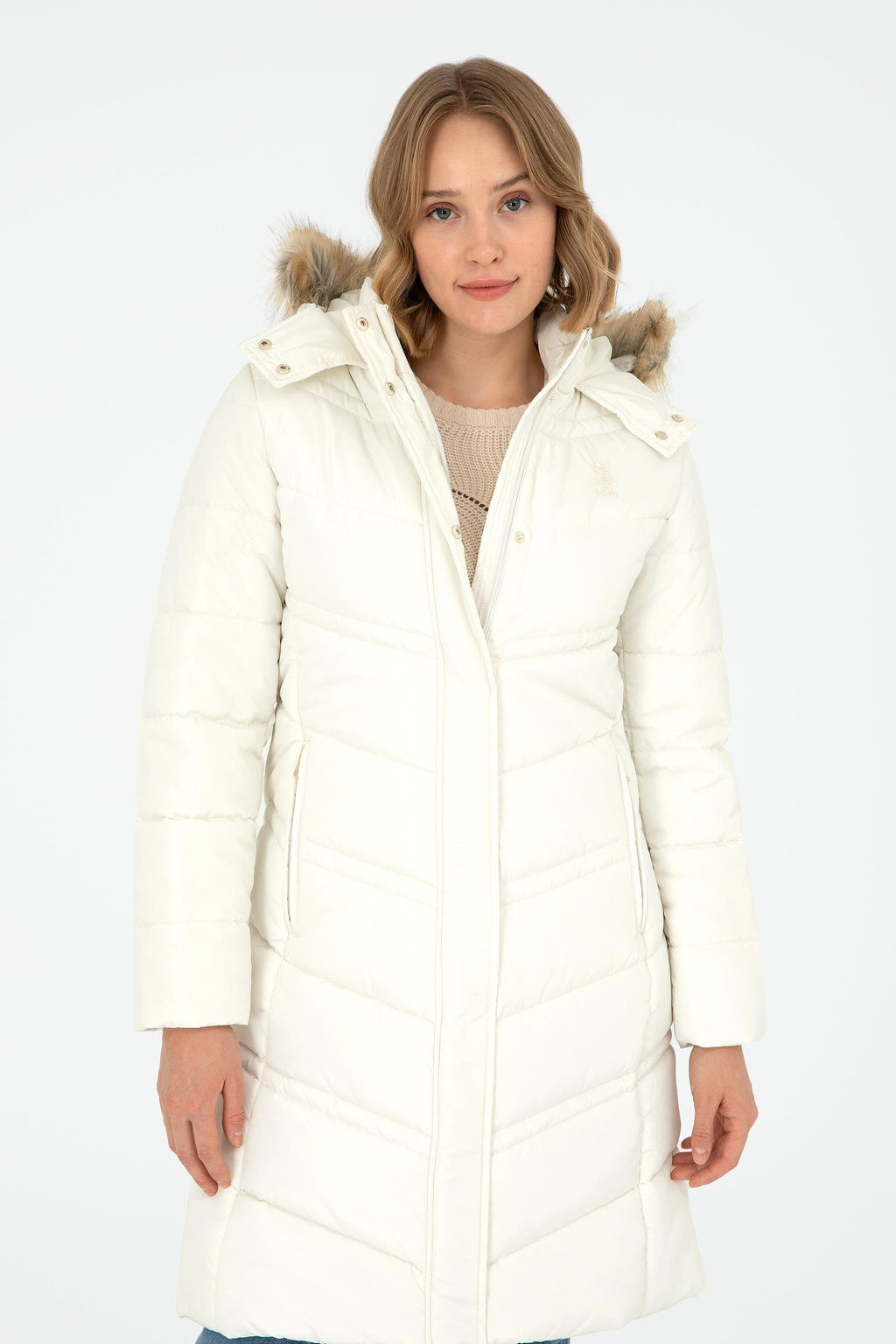 Женское кремовое пальто Неожиданная скидка в корзине