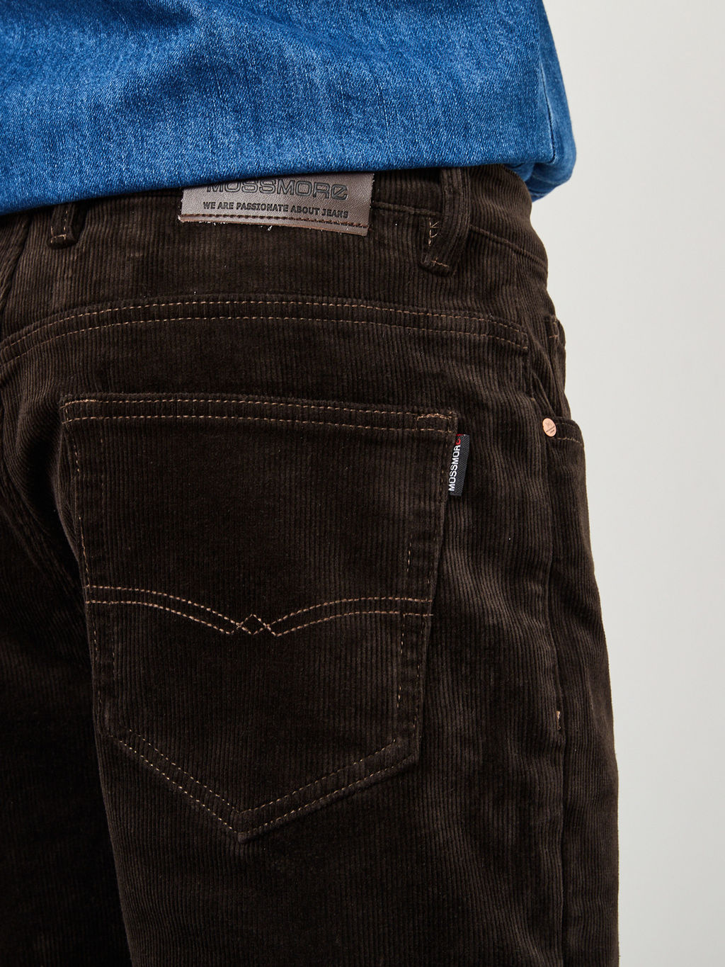 Утепленные мужские вельветовые брюки прямого кроя на флисе - Mossmore фото 7