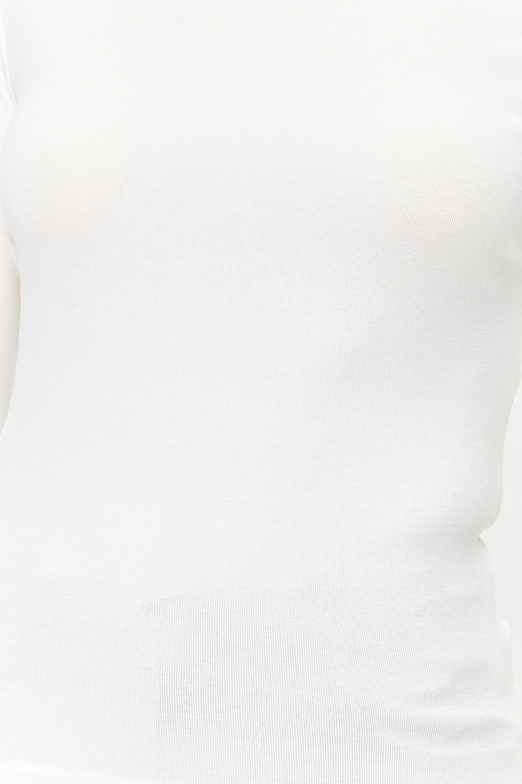 Ekru Premium Yumusak Kumasl? Fitted/Vucuda Oturan Kay?k Yaka Orme Bluz TWOAW24BZ00227