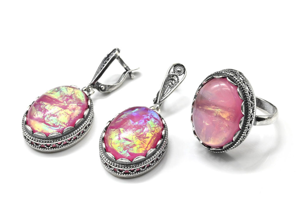 Кольцо Серьги с опалом искусственным, цв.фуксия размер 20