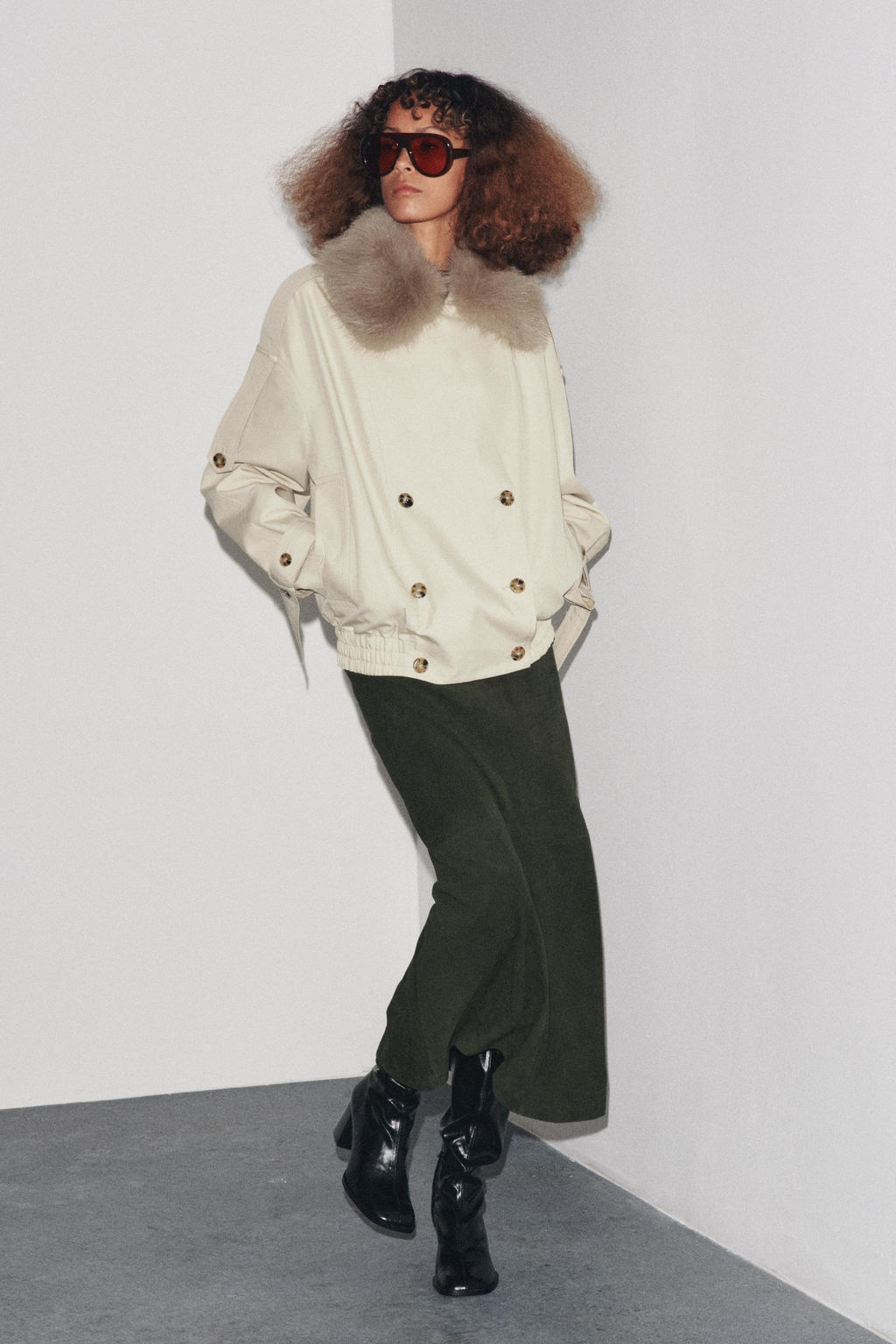 ZW COLLECTION WATER-REPELLENT SHORT TRENCH COAT