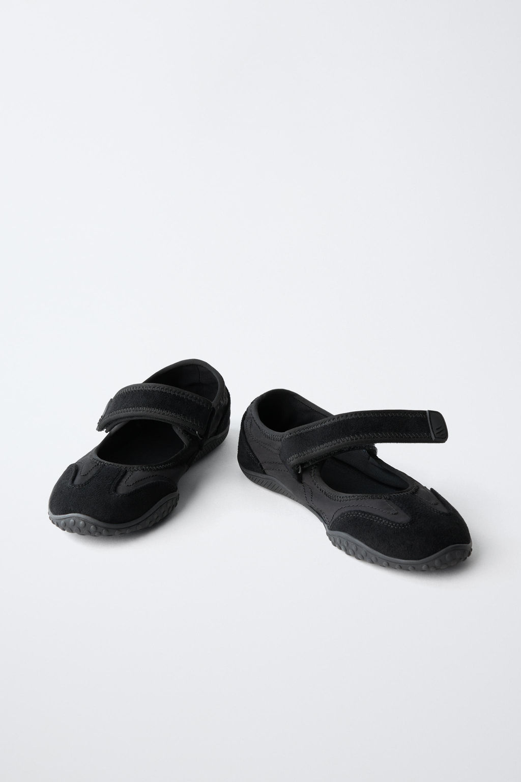 BAILARINA DEPORTIVA MULTIPIEZAS / Negro - Zara фото 4