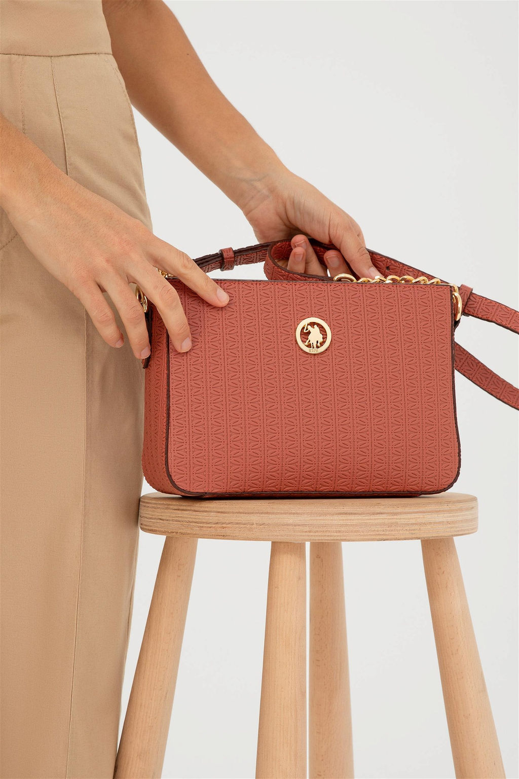 U. S. Polo Assn / Женская сумка через плечо Dusty Rose - U.s. polo assn фото 2