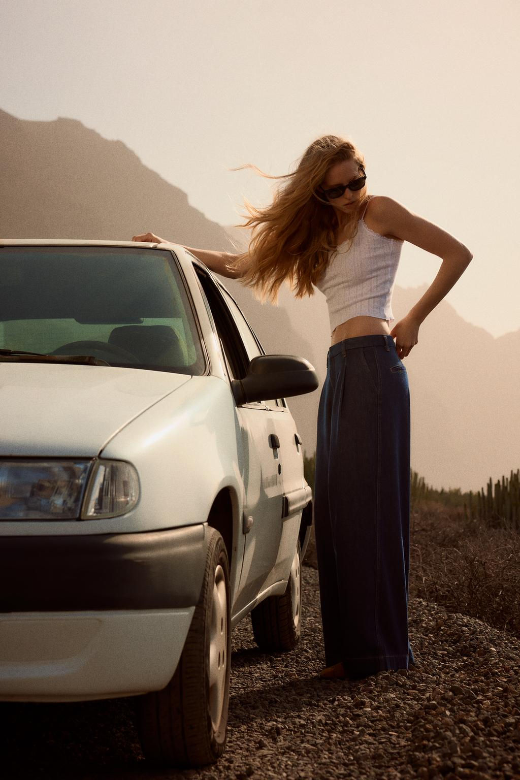 Z1975 WIDE-LEG MID-RISE DARTED JEANS