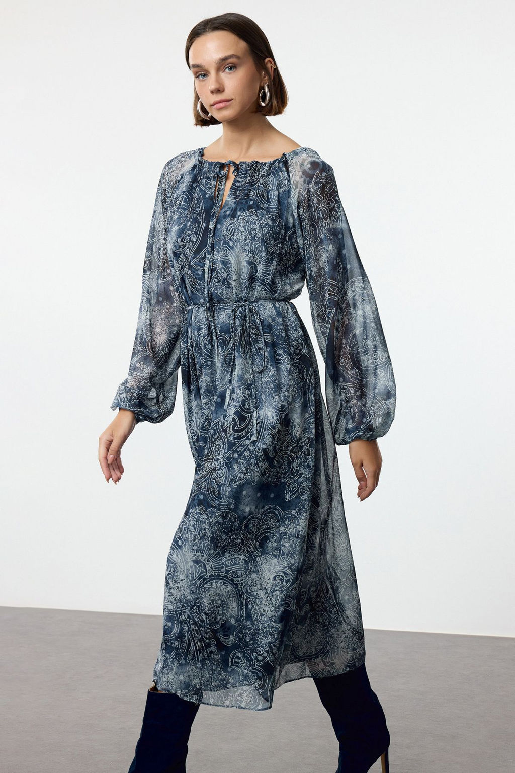 Lacivert Kusakl? Cicekli A Kesim Midi Astarl? Dokuma K?sl?k Elbise TWOAW25EL00498 - Trendyolmilla фото 2