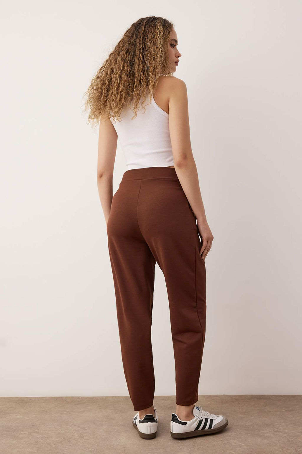 Siyah Havuc Kal?p Orme Pantolon TWOAW26PL00017 - Trendyolmilla фото 8