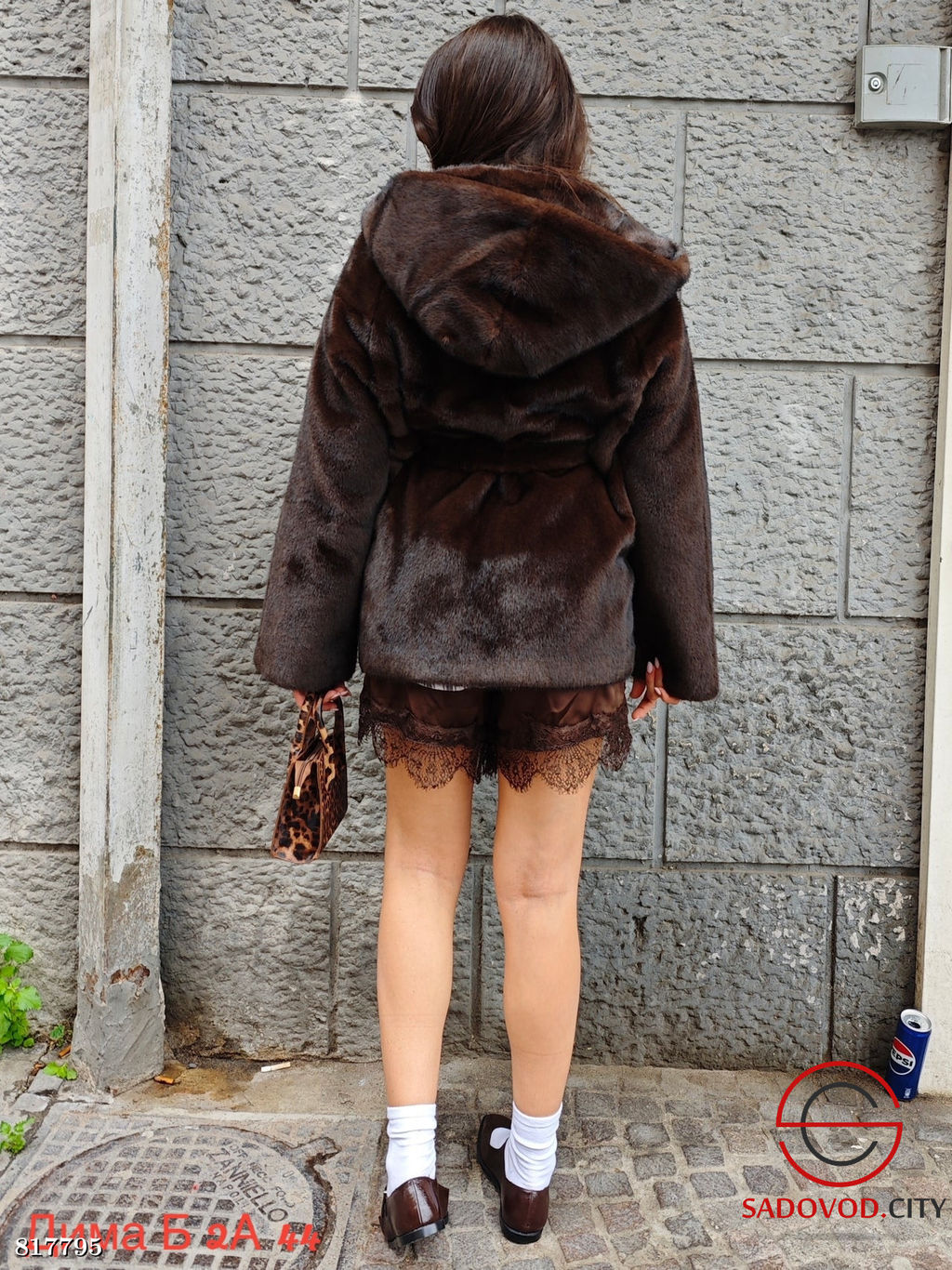 Шуба женская из искусственного меха