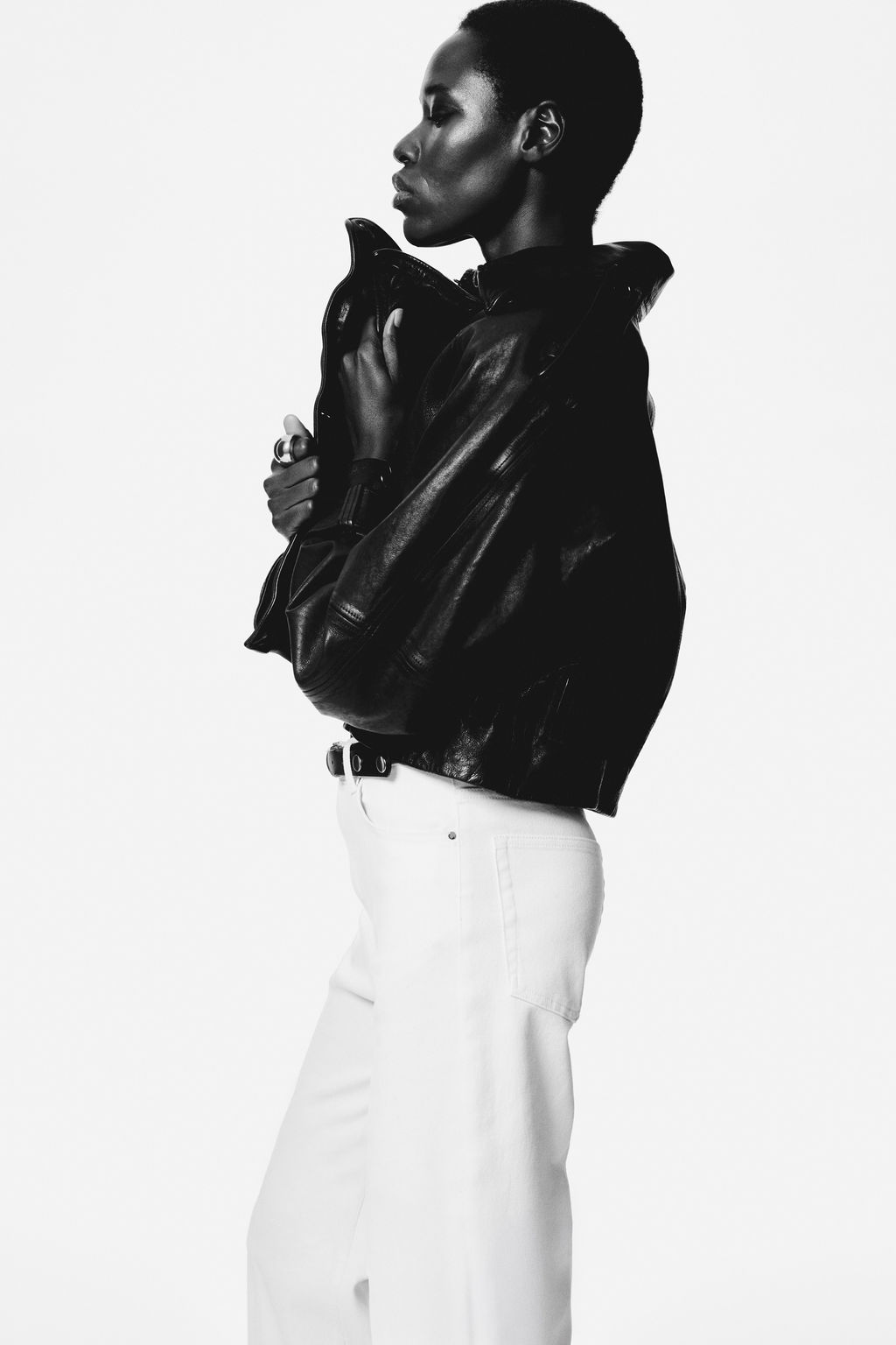 Pantal?n bootcut con cintur?n - H&m фото 3